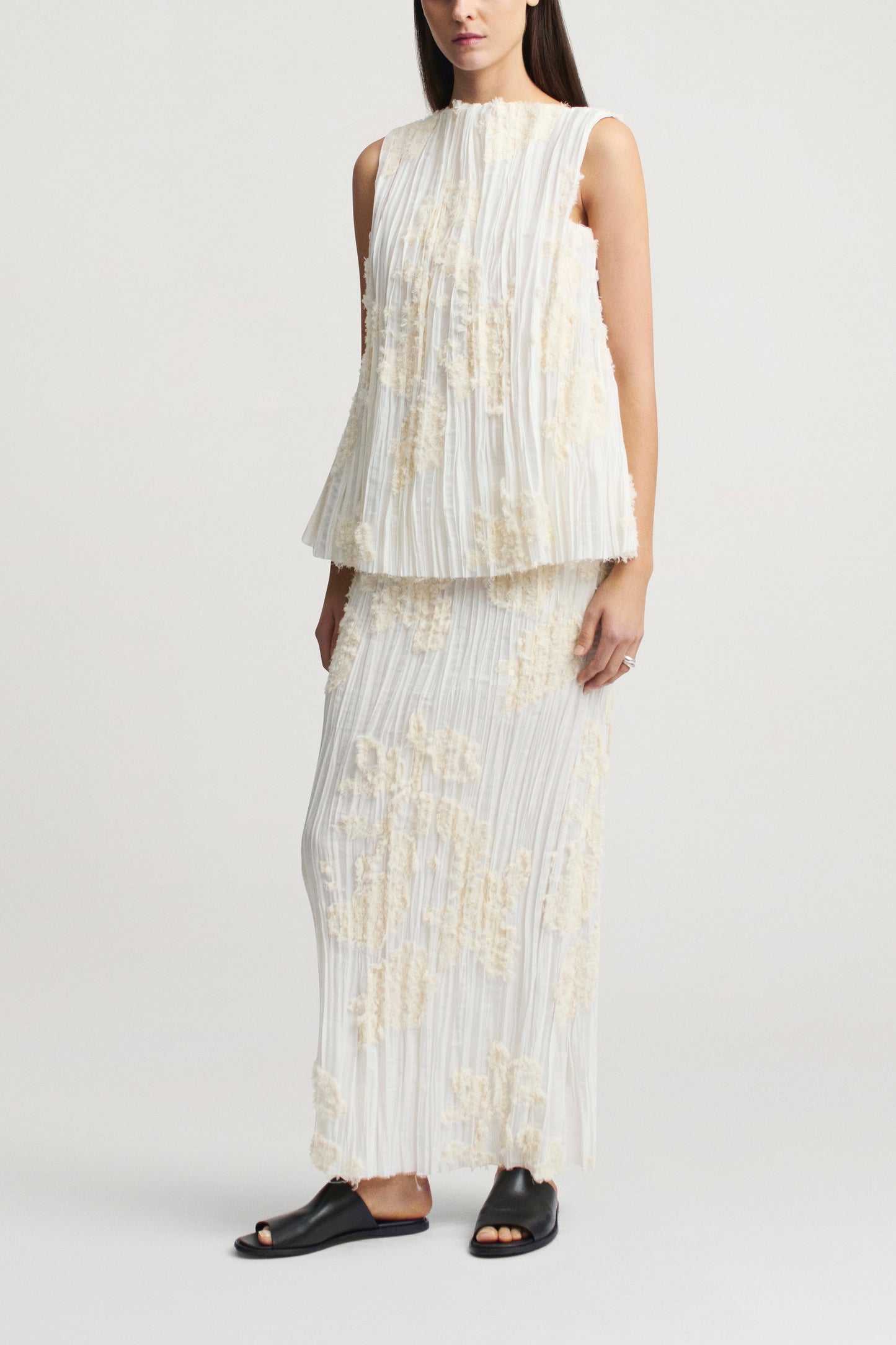 Esse Midi Skirt in Eyelash Plissé