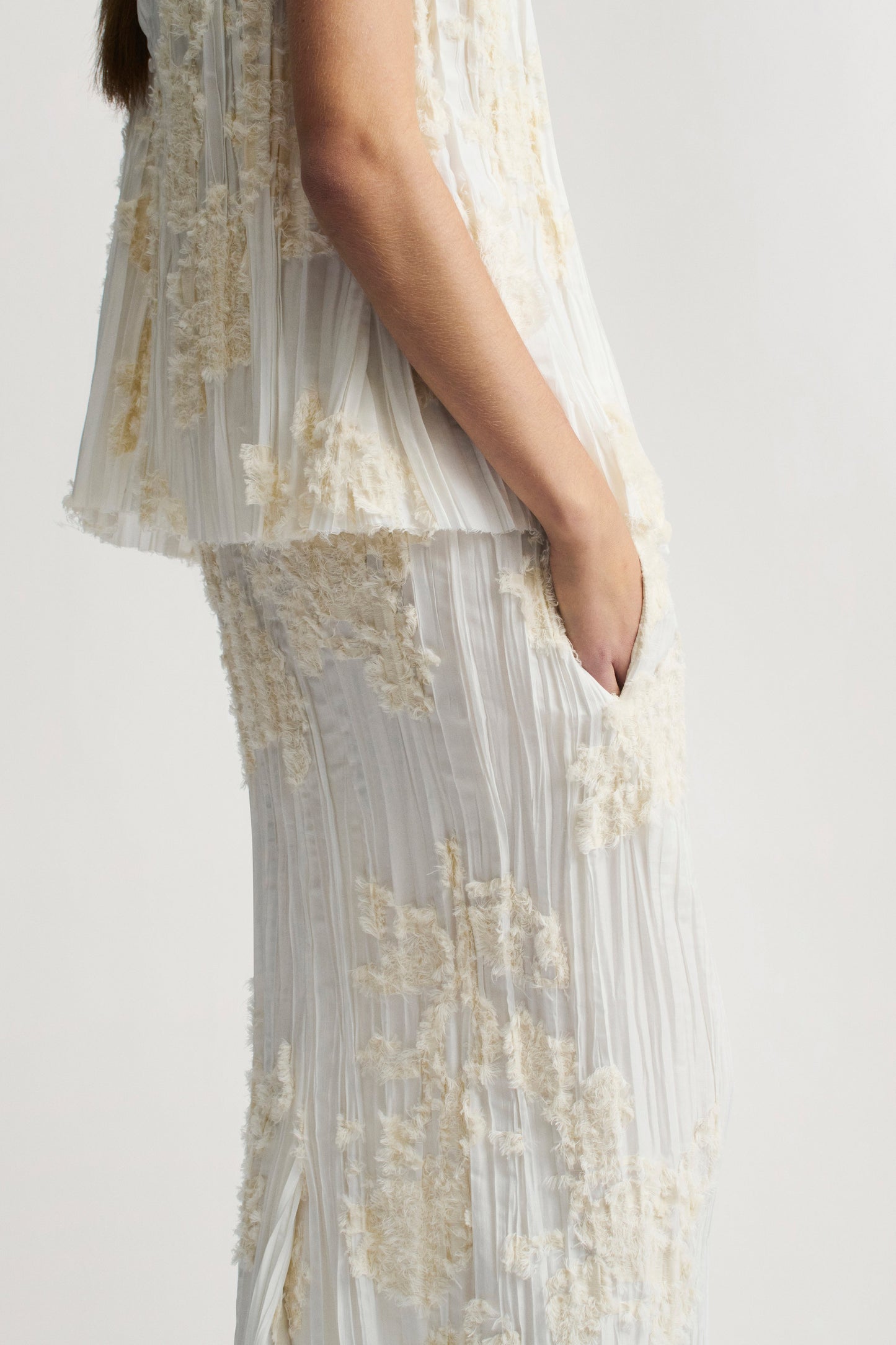 Esse Midi Skirt in Eyelash Plissé