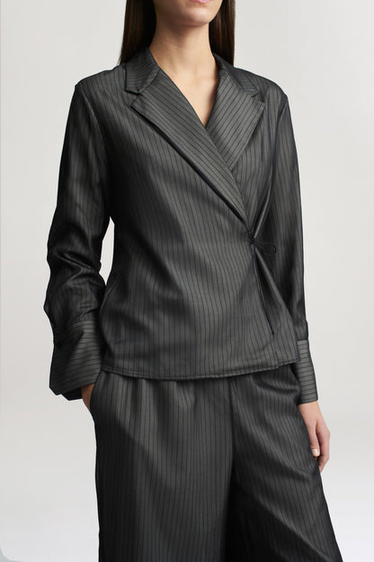 Jennie Evening Blouse in Trapped Poplin
