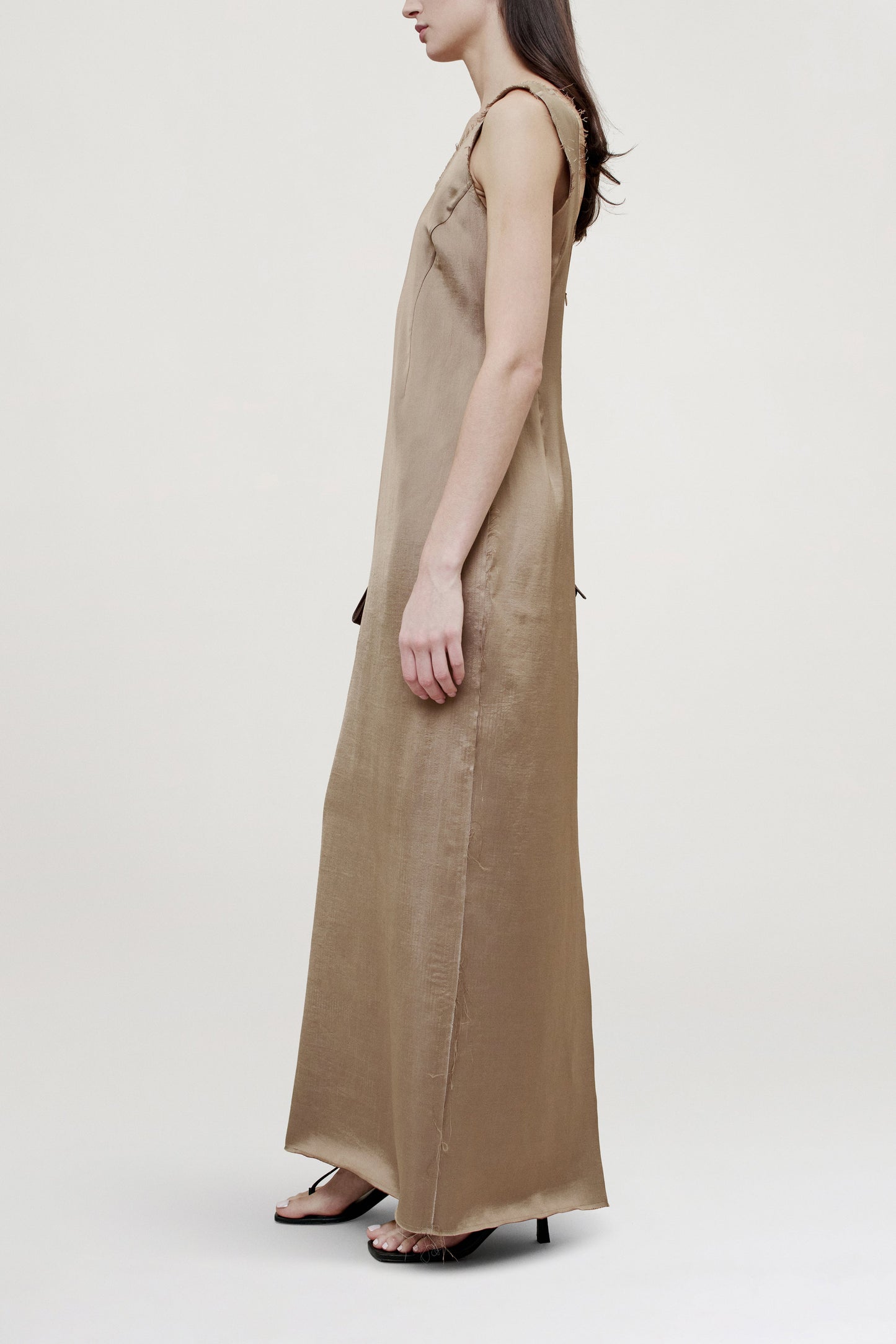 Isadora Sleeveless Gown in Summer Silk Wool